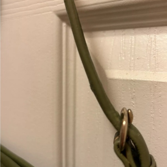 DKNY Vintage Olive & Cold Sig. Monogrammed Shoulder Bag EUC!! - Picture 6 of 15